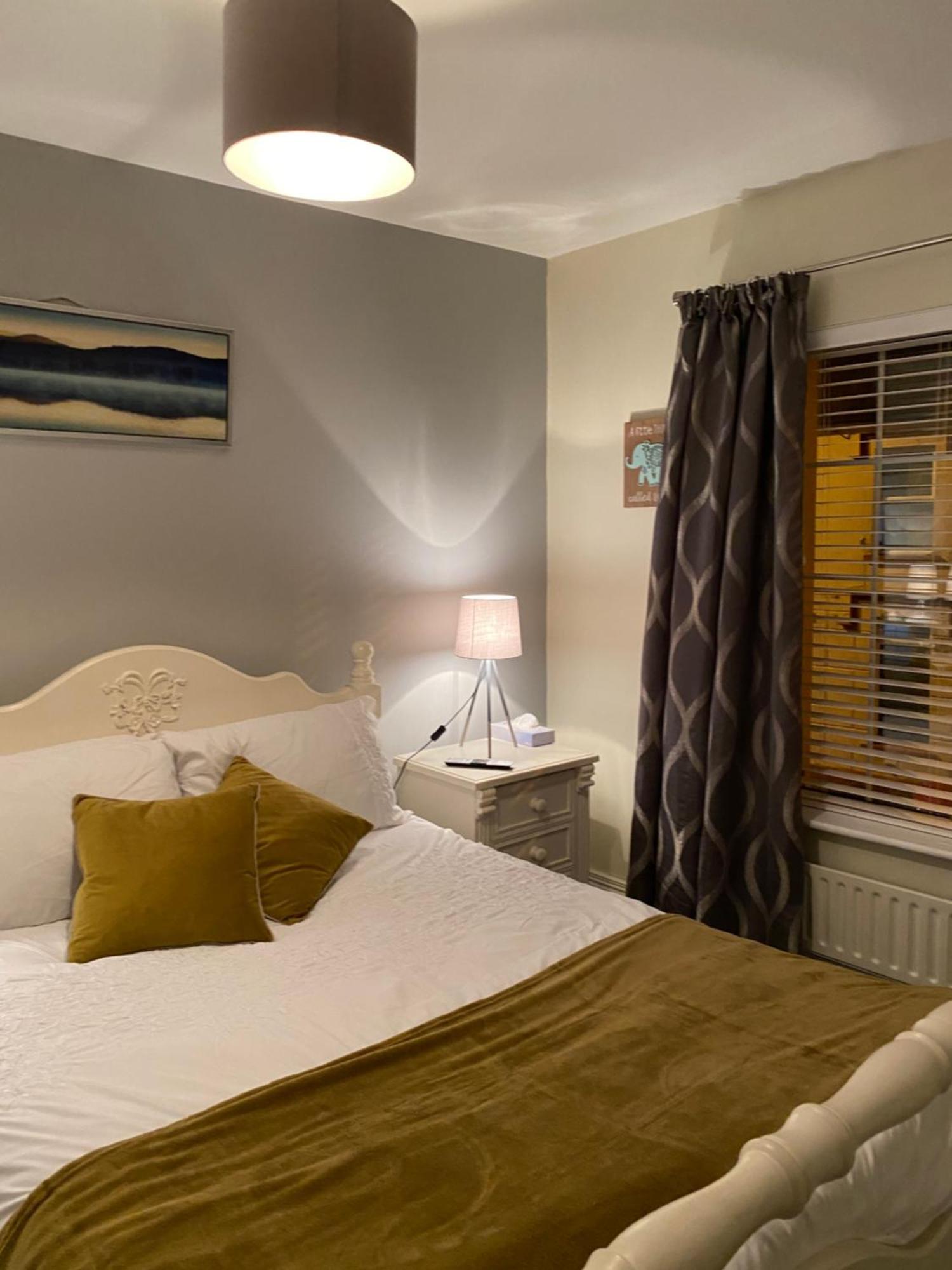 The Strand Guest House Falcarragh Exterior photo
